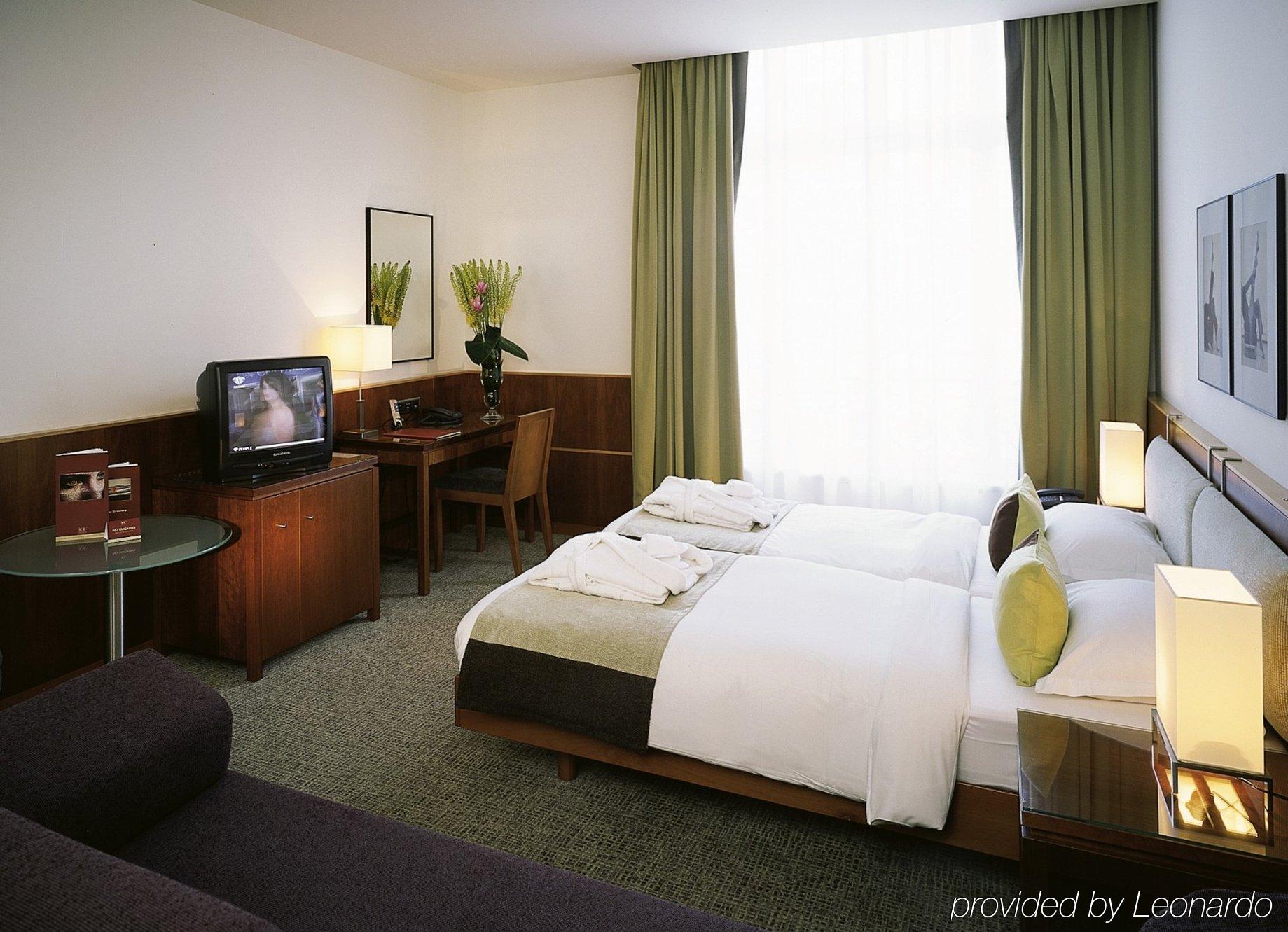 Hotel Miiro Le Grand Cayre 4*