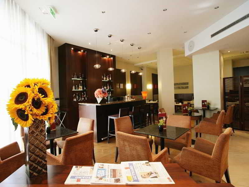 Miiro Le Grand Cayre Paris